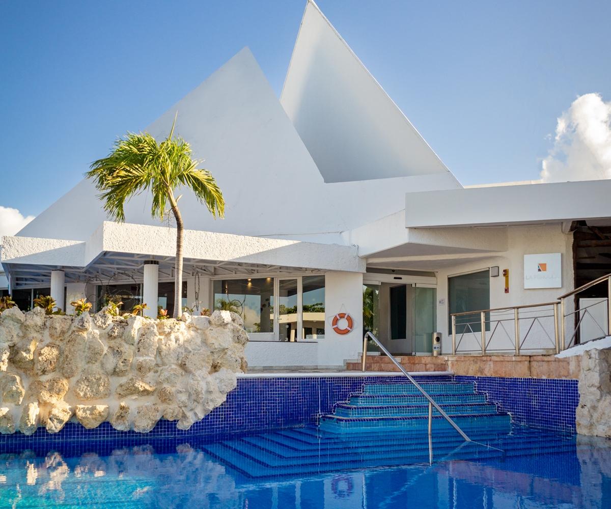 Sunset Marina & Yacht Club Hotel Cancún Exterior foto
